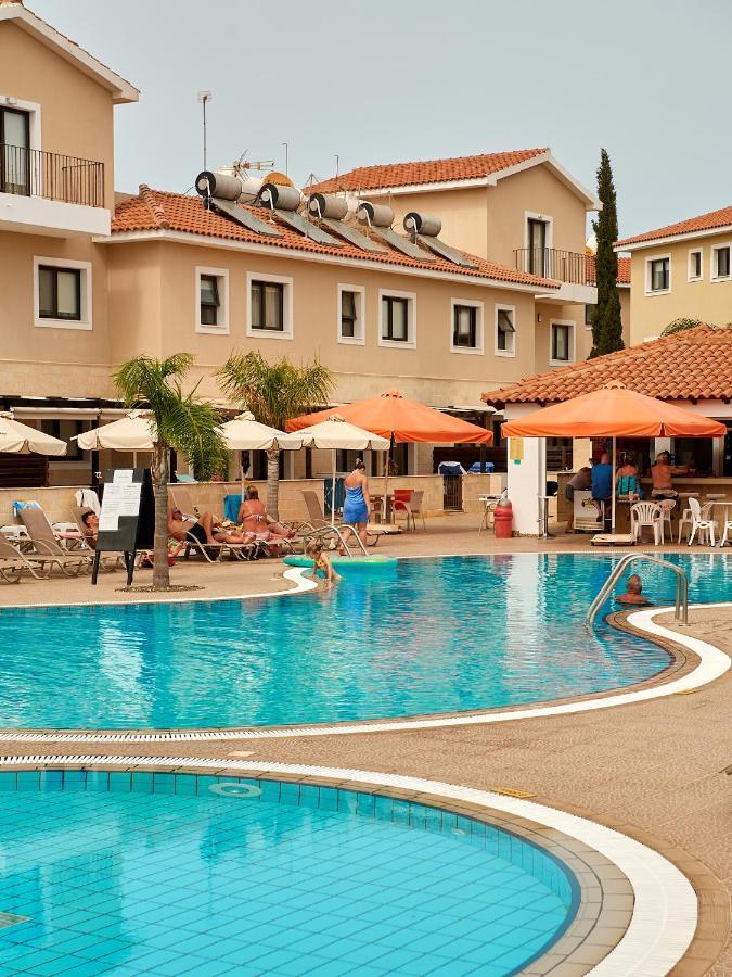 Kyklades Angie Resort Protaras Exterior foto